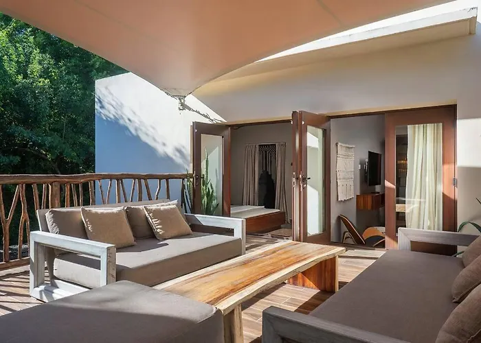 Villa Luxury Vibes Pool With Jacuzzi Concierge 5br *