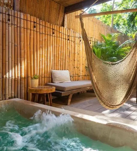 Villa Luxury Vibes Pool With Jacuzzi Concierge 5br