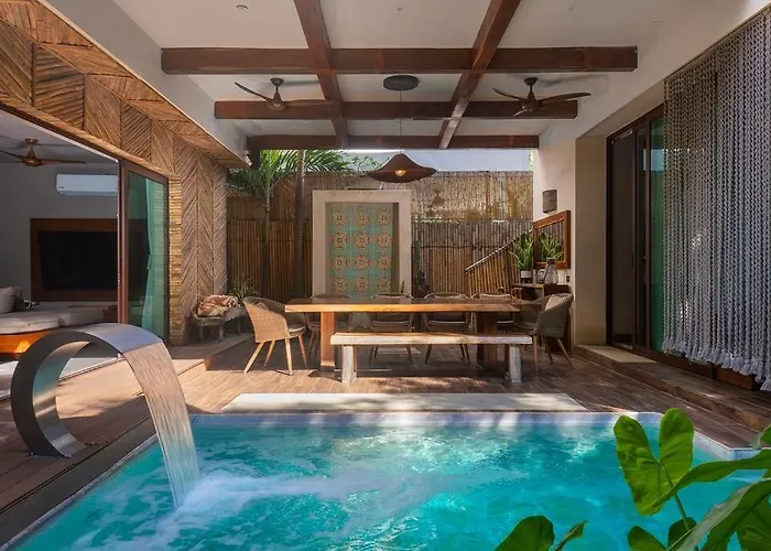 Villa Luxury Vibes Pool With Jacuzzi Concierge 5br *