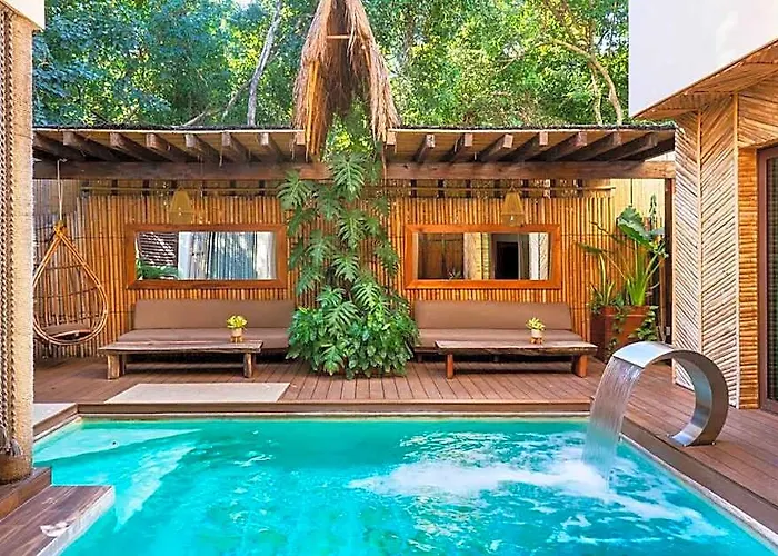 Luxury Vibes Pool With Jacuzzi Concierge 5br